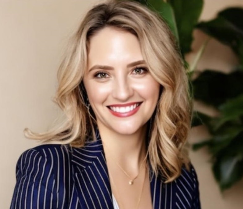 Alison Staloch